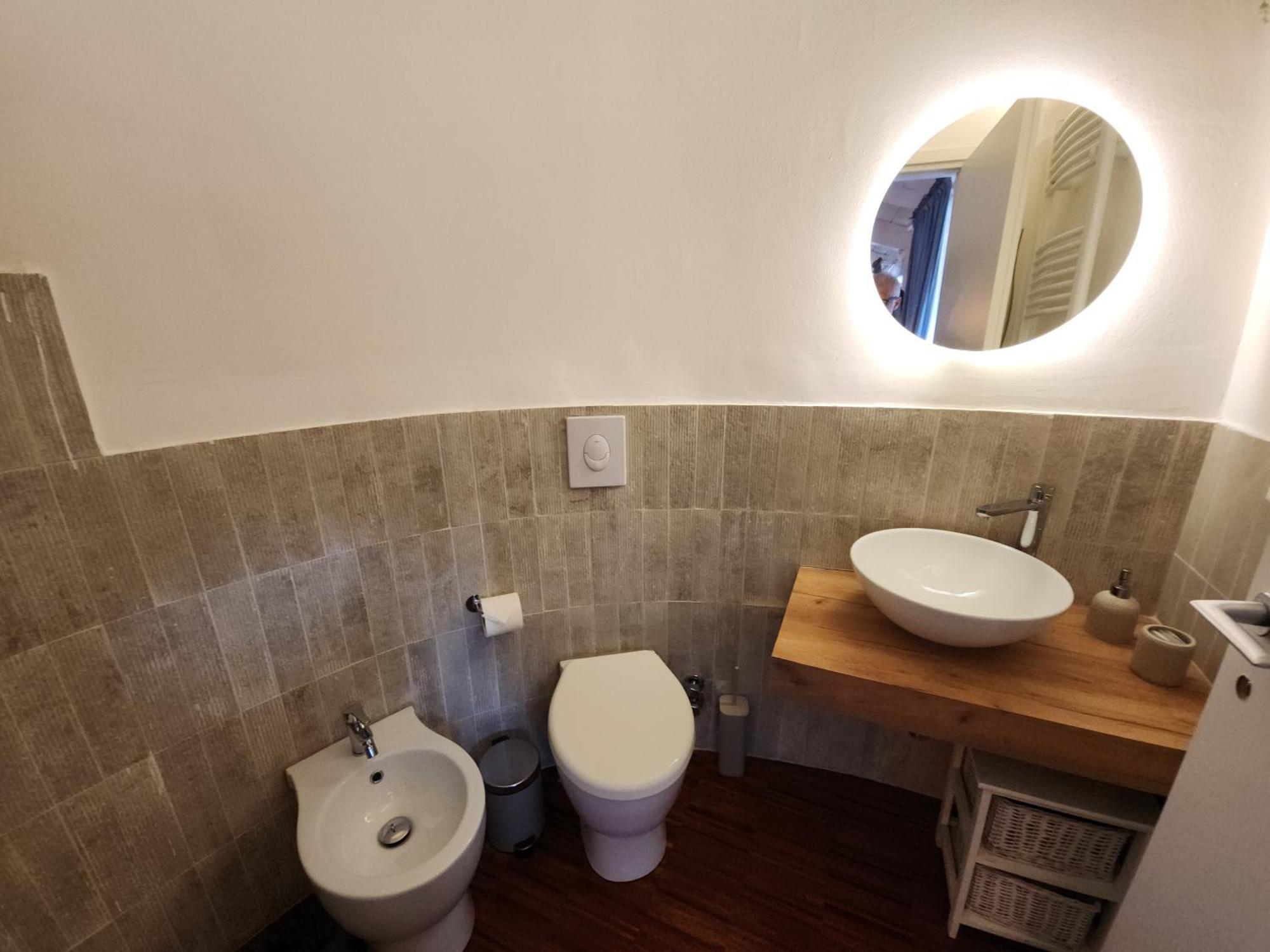 Gaia Suites - A Due Passi Dal Centro - Parcheggio Privato ตูริน ภายนอก รูปภาพ