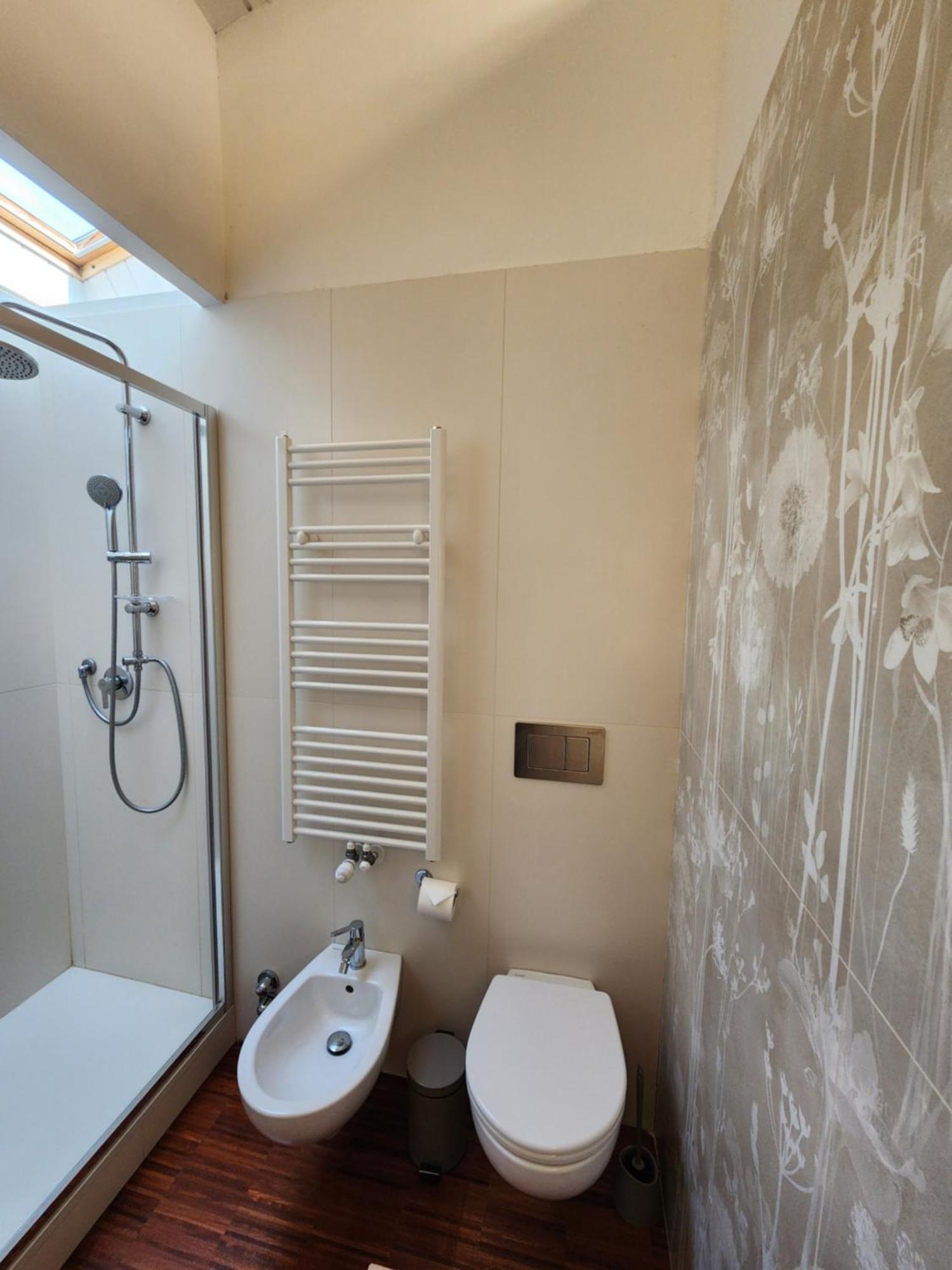 Gaia Suites - A Due Passi Dal Centro - Parcheggio Privato ตูริน ภายนอก รูปภาพ