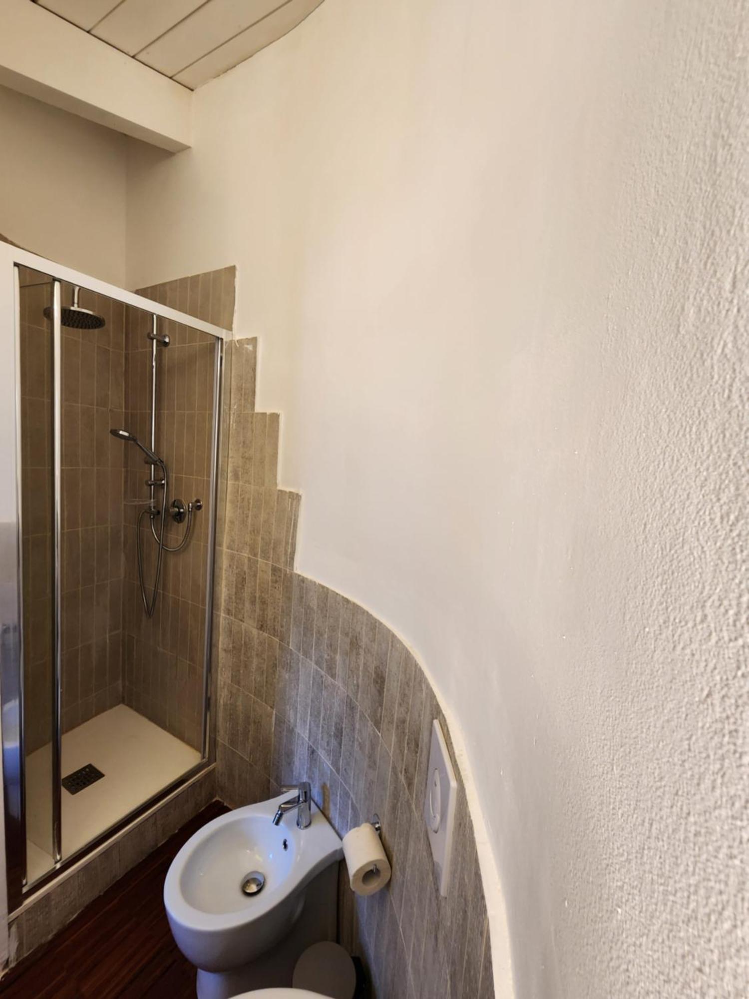 Gaia Suites - A Due Passi Dal Centro - Parcheggio Privato ตูริน ห้อง รูปภาพ